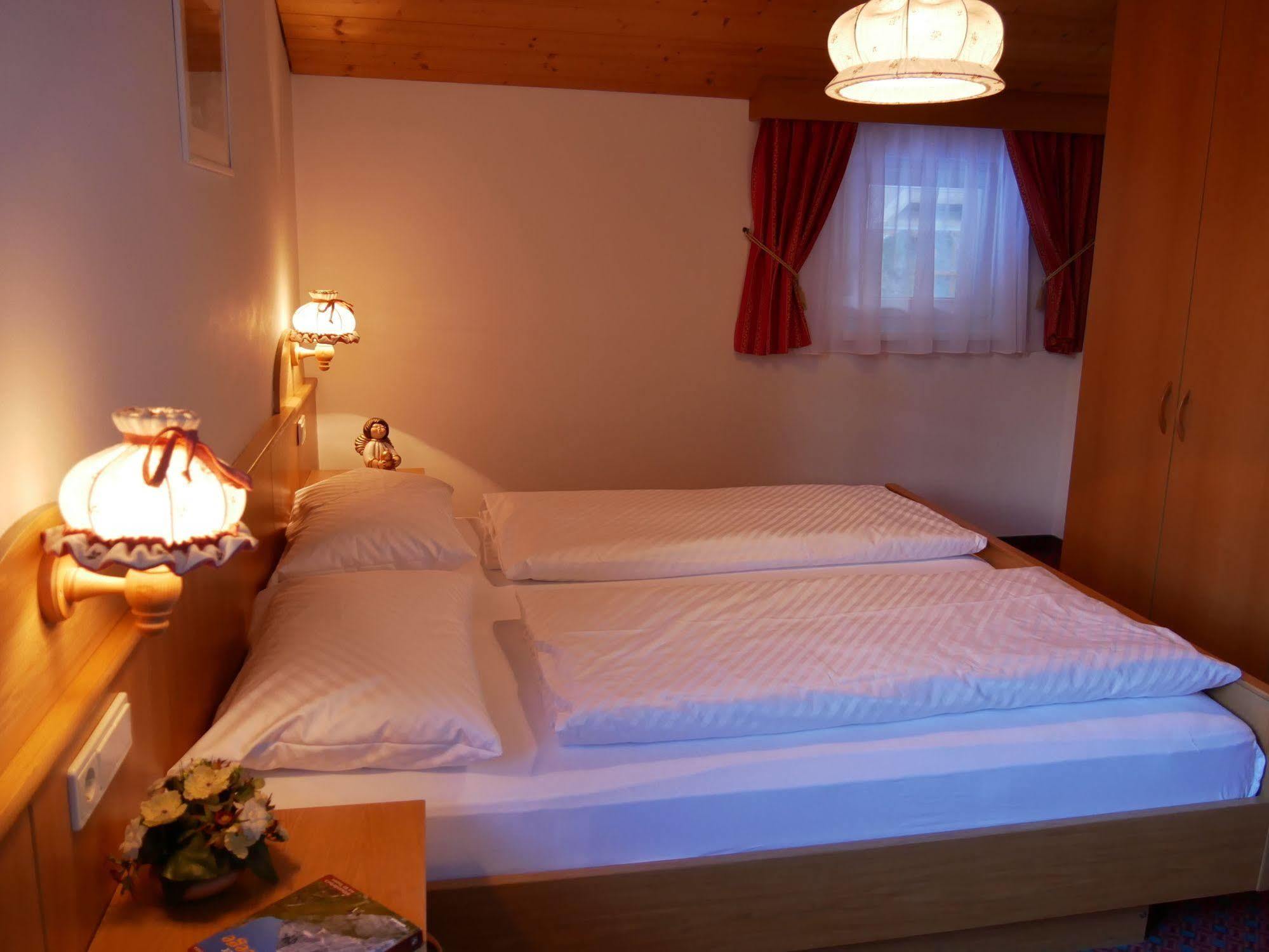 Appartmenthotel Elvis Urtijëi